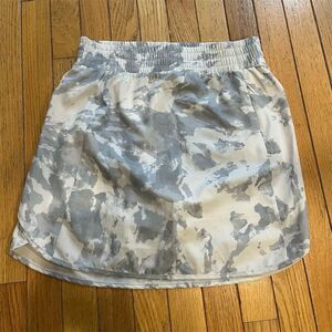 Reebok Women's Camo Skort S Multicolor Built-in Shorts Tennis Running